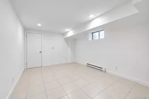 161-03 Powells Cove Blvd, Whitestone, NY 11357 - Photo 14