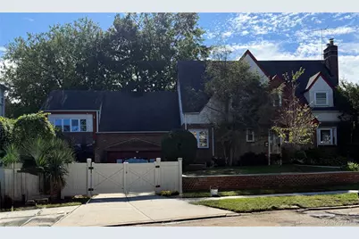19402 109th Road, Saint Albans, NY 11412 - Photo 1