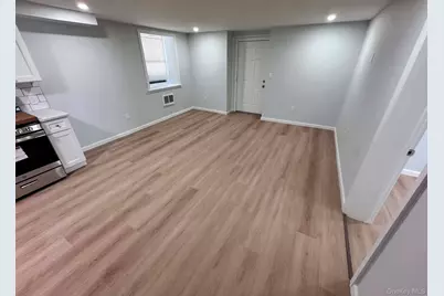 401 S 7th Avenue #1C, Mount Vernon, NY 10550 - Photo 2