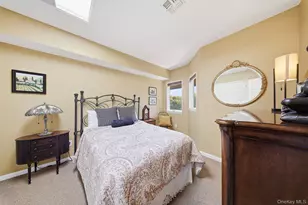 606 Fox Hill Dr, Calverton, NY 11933 - Photo 24