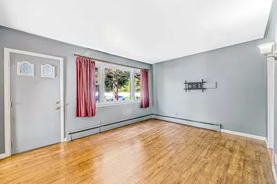 263 Waco Street, Lindenhurst, NY 11757 - Photo 10