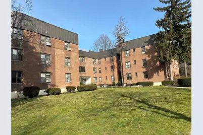 23 Schenck Avenue #1AC, Great Neck, NY 11021 - Photo 1