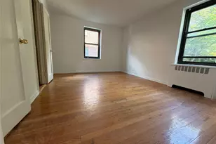 23 Schenck Ave, Great Neck, NY 11021 - Photo 10