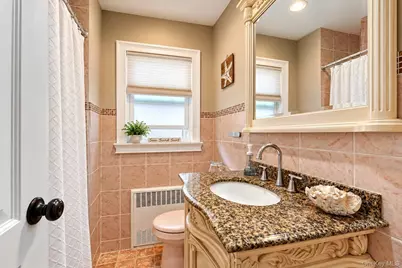 140 Beach 127th Street, Rockaway Park, NY 11694 - Photo 10