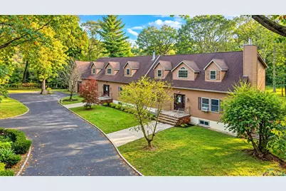 260 Deforest Road N, Dix Hills, NY 11746 - Photo 2