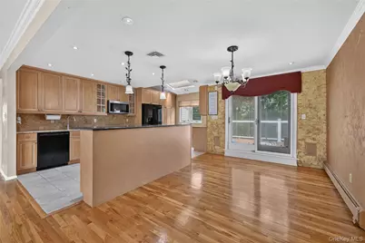 23 Gale Drive, Woodmere, NY 11581 - Photo 12