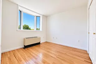 63-47 Booth St, Rego Park, NY 11374 - Photo 12