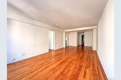 1332 Metropolitan Avenue #6K, Bronx, NY 10462 - Photo 8