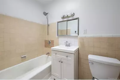 1902 Hone Avenue, Bronx, NY 10461 - Photo 8
