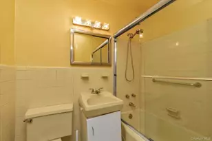 66-36 Yellowstone Blvd, Forest Hills, NY 11375 - Photo 18