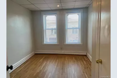 150 Tulip, Floral Park, NY 11001 - Photo 6