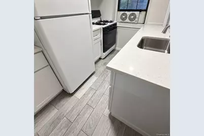 144-32 78th Avenue #2F, Flushing, NY 11367 - Photo 4