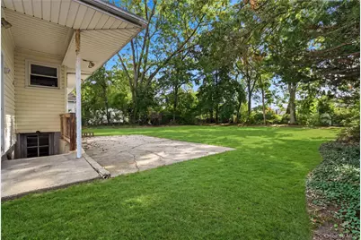 56 Prairie Drive, North Babylon, NY 11703 - Photo 34