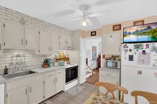 12 Croydon Ave, Ronkonkoma, NY 11779 - Photo 14