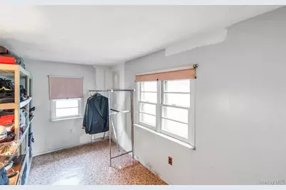 10 Fruitwood Lane, Commack, NY 11725 - Photo 20
