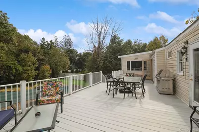 35 Peppermint Road, Commack, NY 11725 - Photo 22