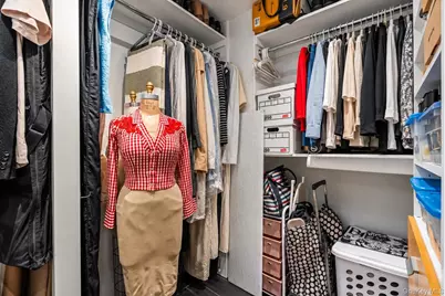 310 E 70th Street #1A, New York, NY 10021 - Photo 14