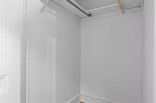 176 W 81st St, New York, NY 10024 - Photo 8