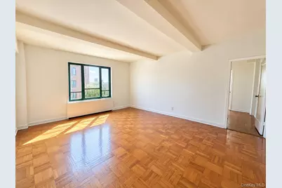 99 Metropolitan Oval #8B, Bronx, NY 10462 - Photo 8
