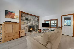 118 Circular St, Thornwood, NY 10594 - Photo 8