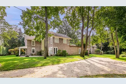 20 Baldwin Road, Shelter Island, NY 11964 - Photo 2