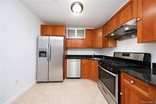 1764 E 19th St, Brooklyn, NY 11229 - Photo 10