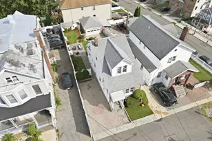 221 Edgewood Ave, Yonkers, NY 10704 - Photo 44