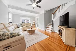 221 Edgewood Ave, Yonkers, NY 10704 - Photo 12