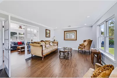 8 Brandon, Commack, NY 11725 - Photo 10