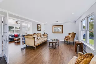8 Brandon, Commack, NY 11725 - Photo 10