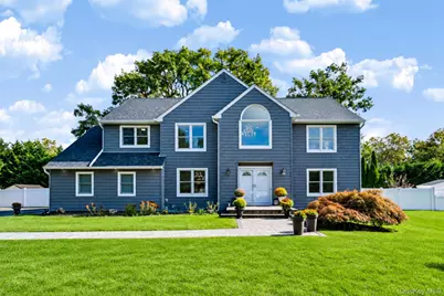 8 Brandon, Commack, NY 11725 - Photo 1