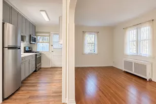 147-04 Coolidge Ave, Briarwood, NY 11435 - Photo 6