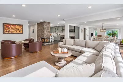 12 Sheep Pasture Lane, Huntington, NY 11743 - Photo 6