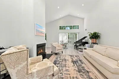 23 Saddlebrook Court, Middle Island, NY 11953 - Photo 2