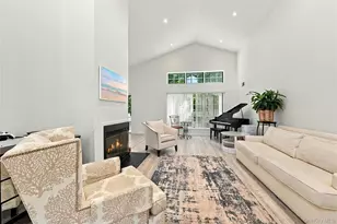 23 Saddlebrook Ct, Middle Island, NY 11953 - Photo 2