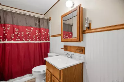 50 Eatondale Avenue, Blue Point, NY 11715 - Photo 22