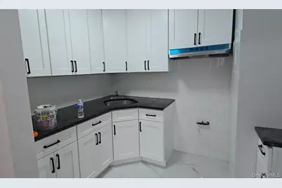 57-04 Van Horn Street, Elmhurst, NY 11373 - Photo 22