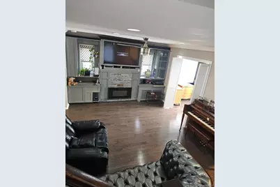 127 Amherst Road, Valley Stream, NY 11581 - Photo 6