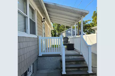 882 Leeds Court, North Bellmore, NY 11710 - Photo 14