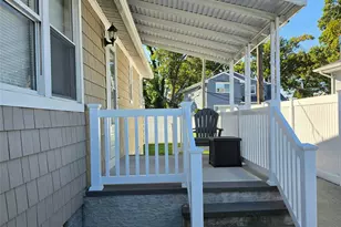 882 Leeds Ct, North Bellmore, NY 11710 - Photo 14