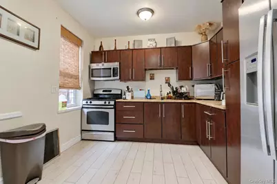 2191 Bolton Street #4H, Bronx, NY 10462 - Photo 8