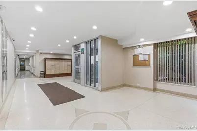 62-59 108 108 Street #2N, Forest Hills, NY 11375 - Photo 2