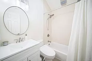 64 Magnolia Ave, Lake Grove, NY 11755 - Photo 8