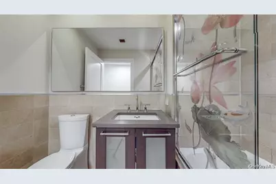 64-05 Yellowstone Boulevard #409, Forest Hills, NY 11375 - Photo 6