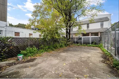 11-05 Cypress Avenue, Ridgewood, NY 11385 - Photo 36