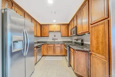138 Maya Circle, Central Islip, NY 11722 - Photo 12