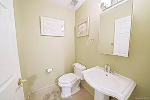 138 Maya Cir, Central Islip, NY 11722 - Photo 14