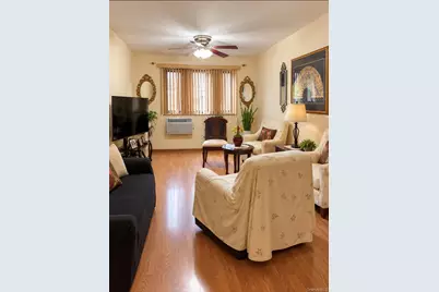 57-45 74th Street #106, Middle Village, NY 11379 - Photo 10