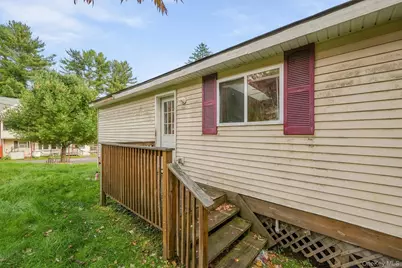492 State Route 52 #19, Woodbourne, NY 12788 - Photo 32