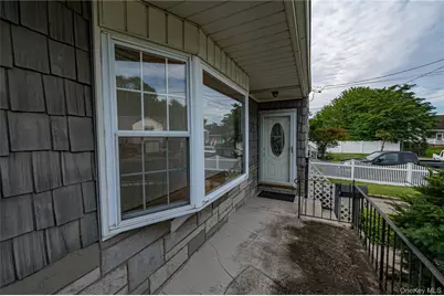 5 Floyd Street, North Babylon, NY 11703 - Photo 2